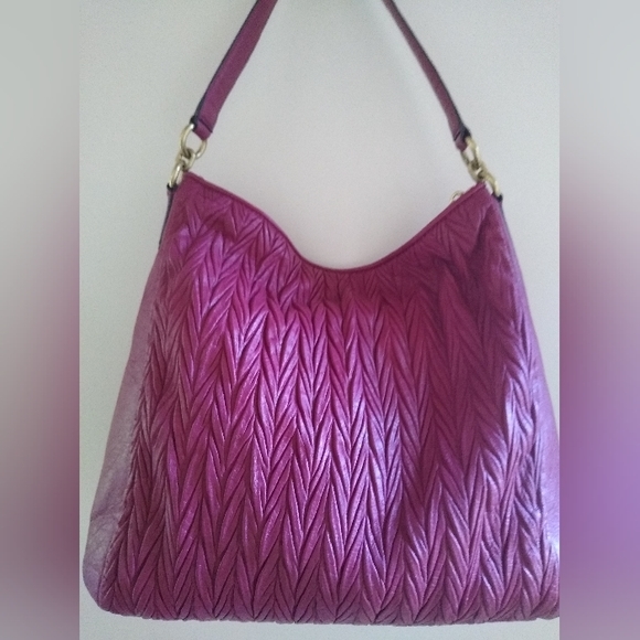 Coach Handbags - Coach shoulder bag
